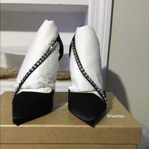 Christian louboutin heels - Picture 3 of 10